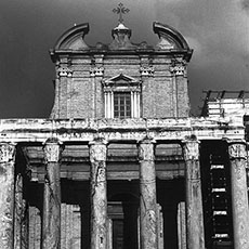 Bygget i den Skabelon i Antoninus og Faustina…