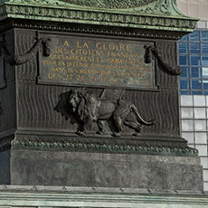 La colonne de Juillet avec l’Opéra Bastille en arrière plan.
