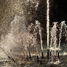 Water gushing from the fountain in the jardin du Palais-Royal.