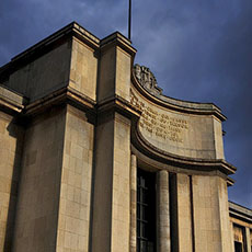 The southern side of the eastern wing of the palais de Chaillot.