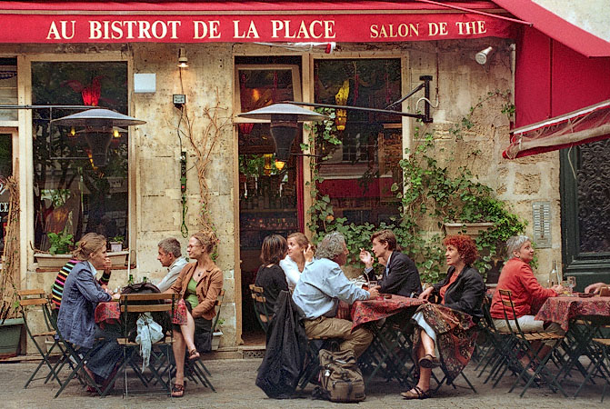 Au Bistrot de la Place, a café in place Sainte-Catherine.