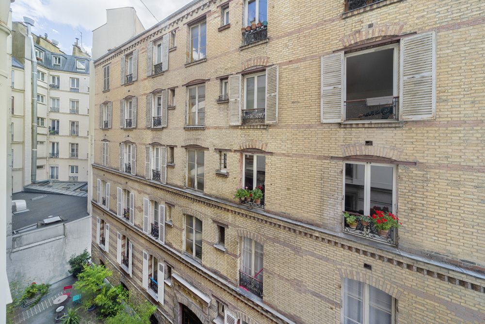 Un appartement sur l’avenue Claude-Vellefaux.
