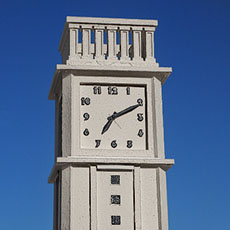 The clock on the boardwalk in les Sables d’Olonne.