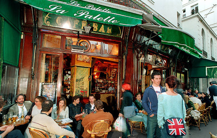The terrace of La Palette café on on rue de Seine.