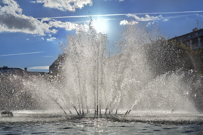 Water spouting from the fountain in the jardin du Palais-Royal.