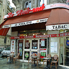 The Weekend café on rue de Turbigo.