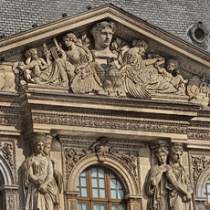 The central pediment at the top of the pavillon Sully.