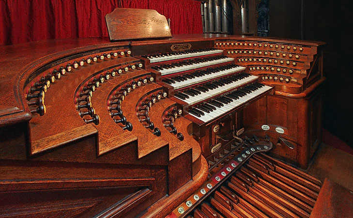 The organ keyboard console in Saint-Sulpice Church.