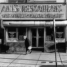 Anne’s Restaurant sur Huntington Avenue.