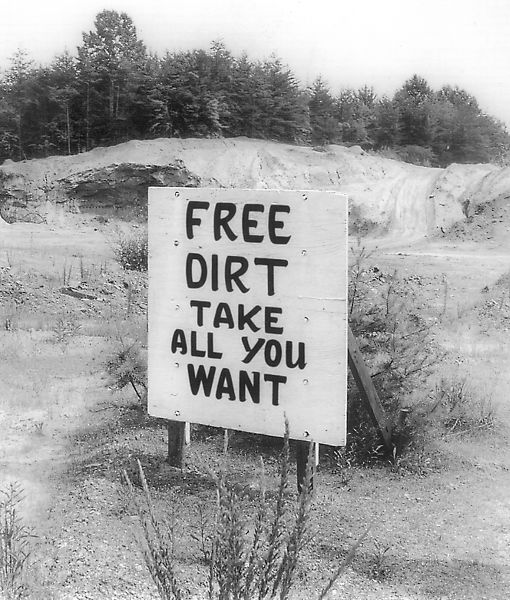Un panneau qui propose de la terre gratuite, Alabama.