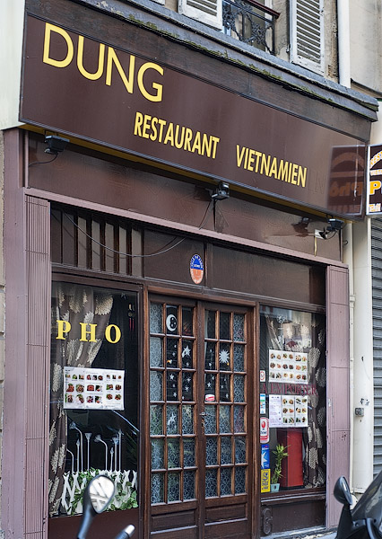 The “Dung” restaurant in Paris.