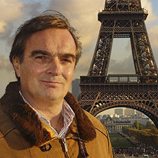 Louis-Jérôme Marchandier organise des voyages à Paris et en France pour des hommes d’affaires chinois.