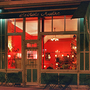 The outside of the Sainte Marthe café-restaurant in Paris.